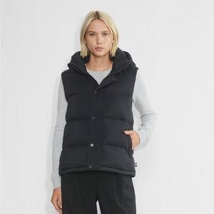 Aritzia The Super Puff Vest Medium